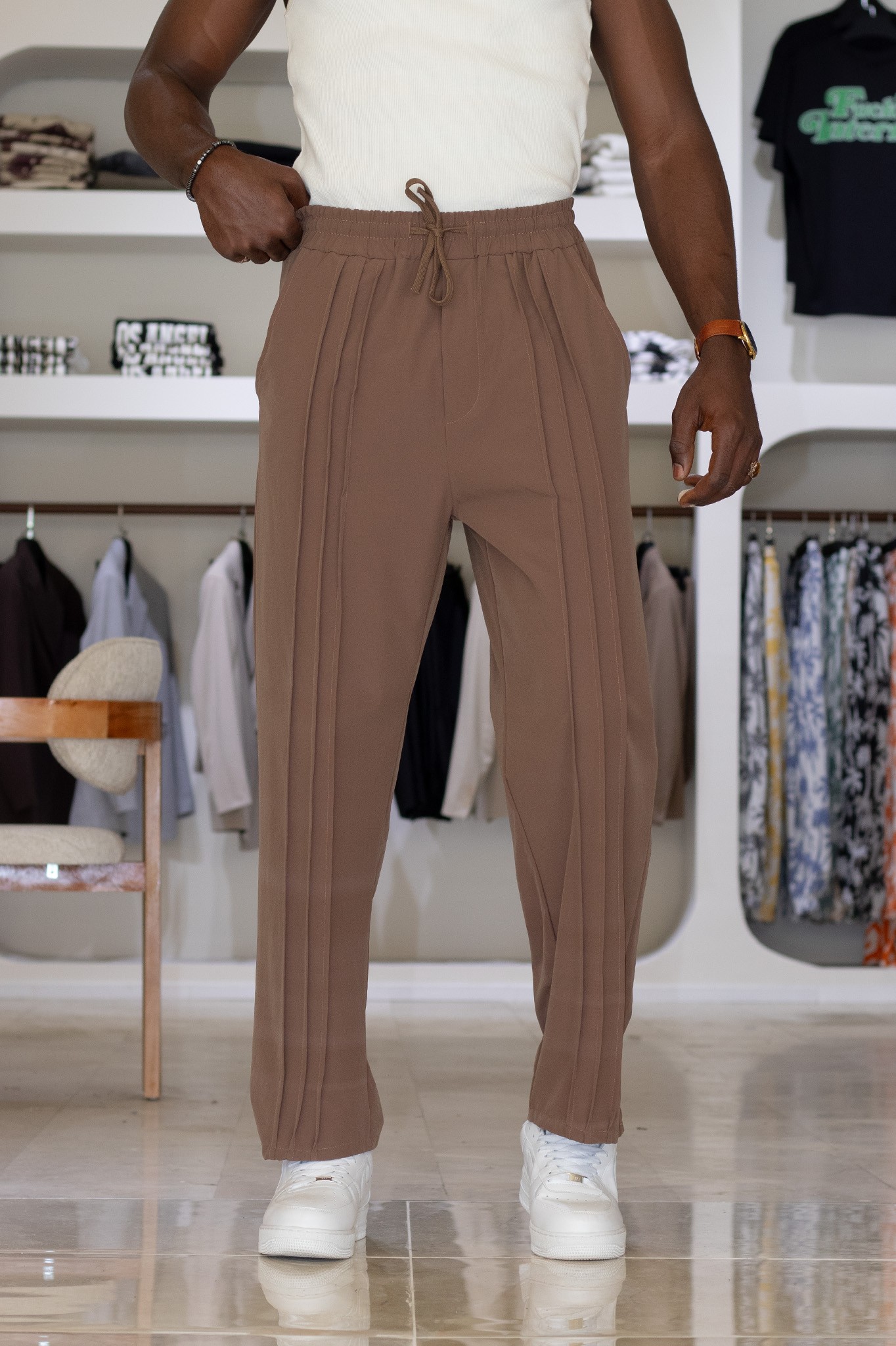 Şerit Detaylı Paraşüt Jogger