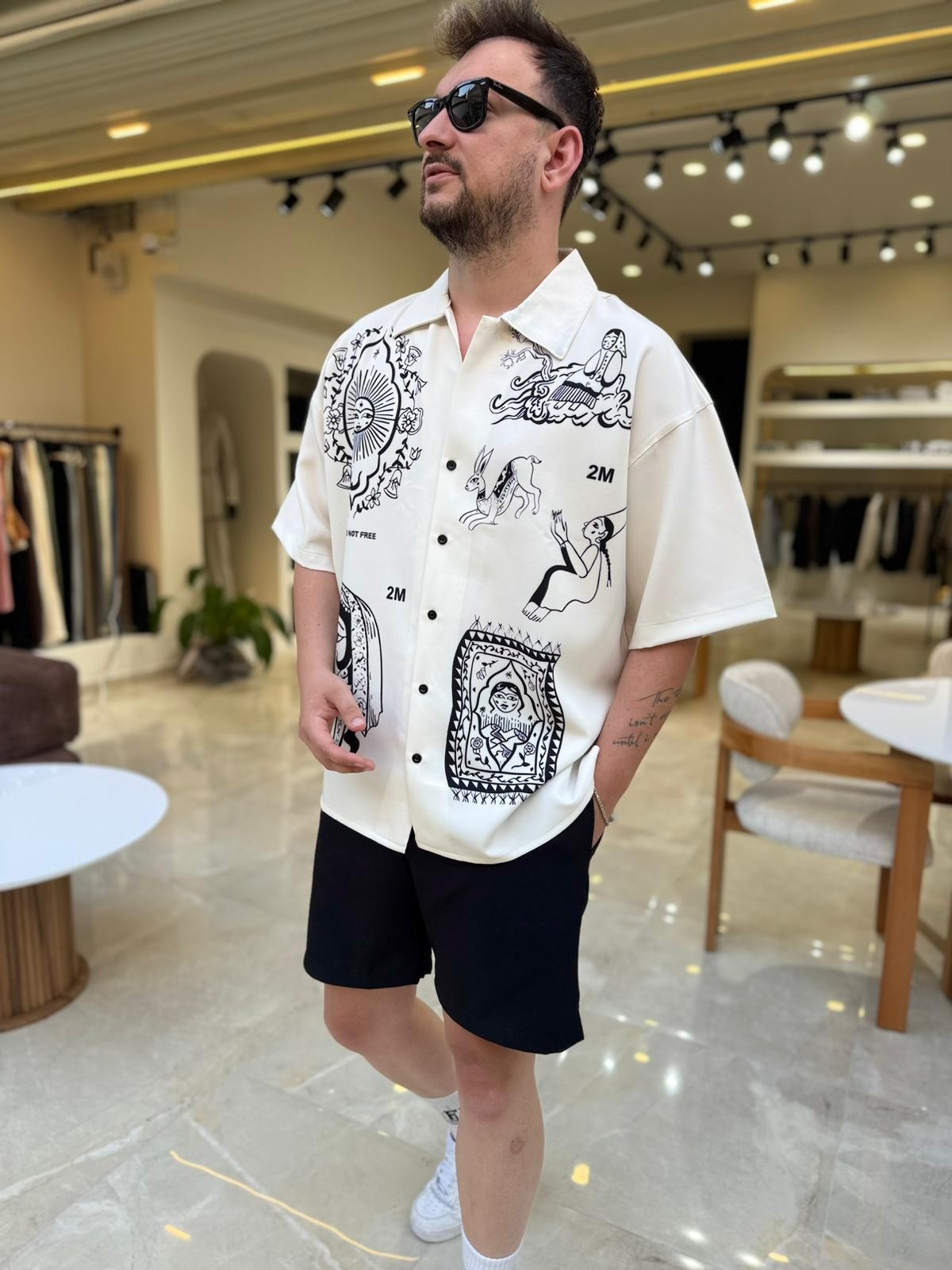 Oversize Baskılı TRow Gömlek