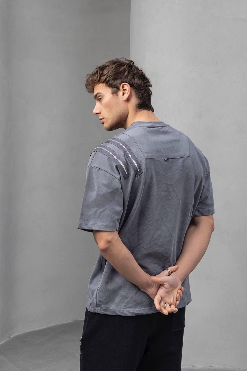 Oversize Omzu Fermuar Detaylı Tshirt