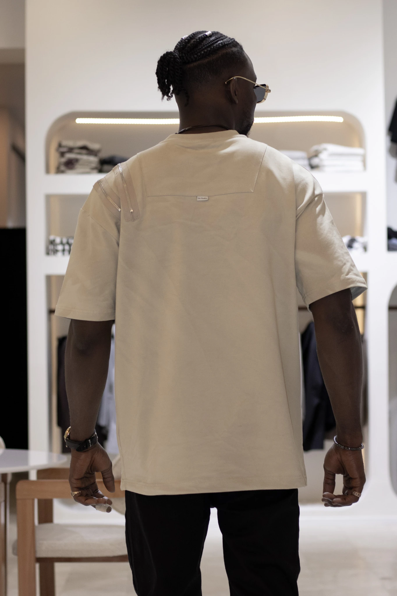 Omuz Fermuar Detaylı Oversize T-Shirt