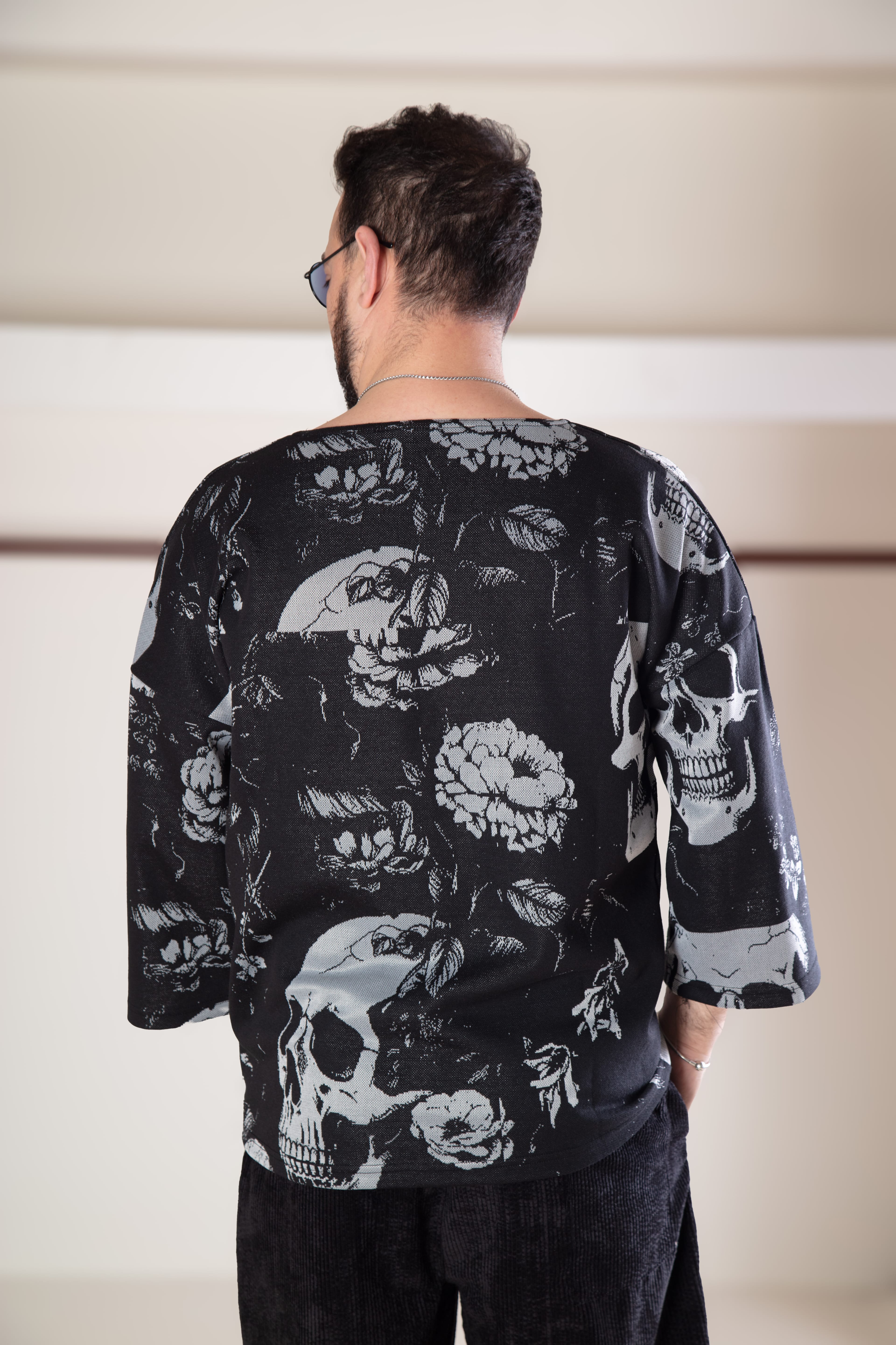 Acık Yaka Oversize Sweat