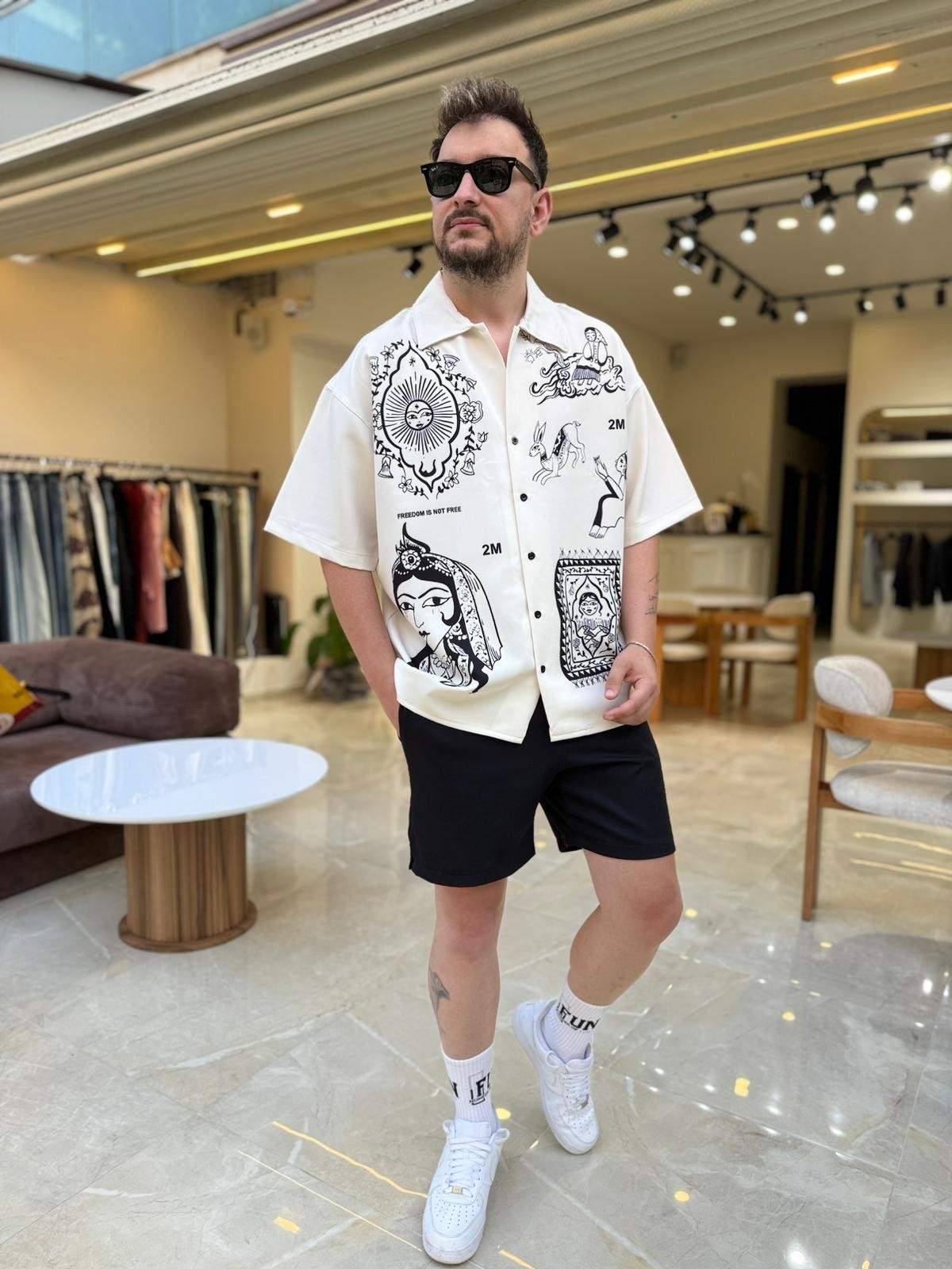 Oversize Baskılı TRow Gömlek