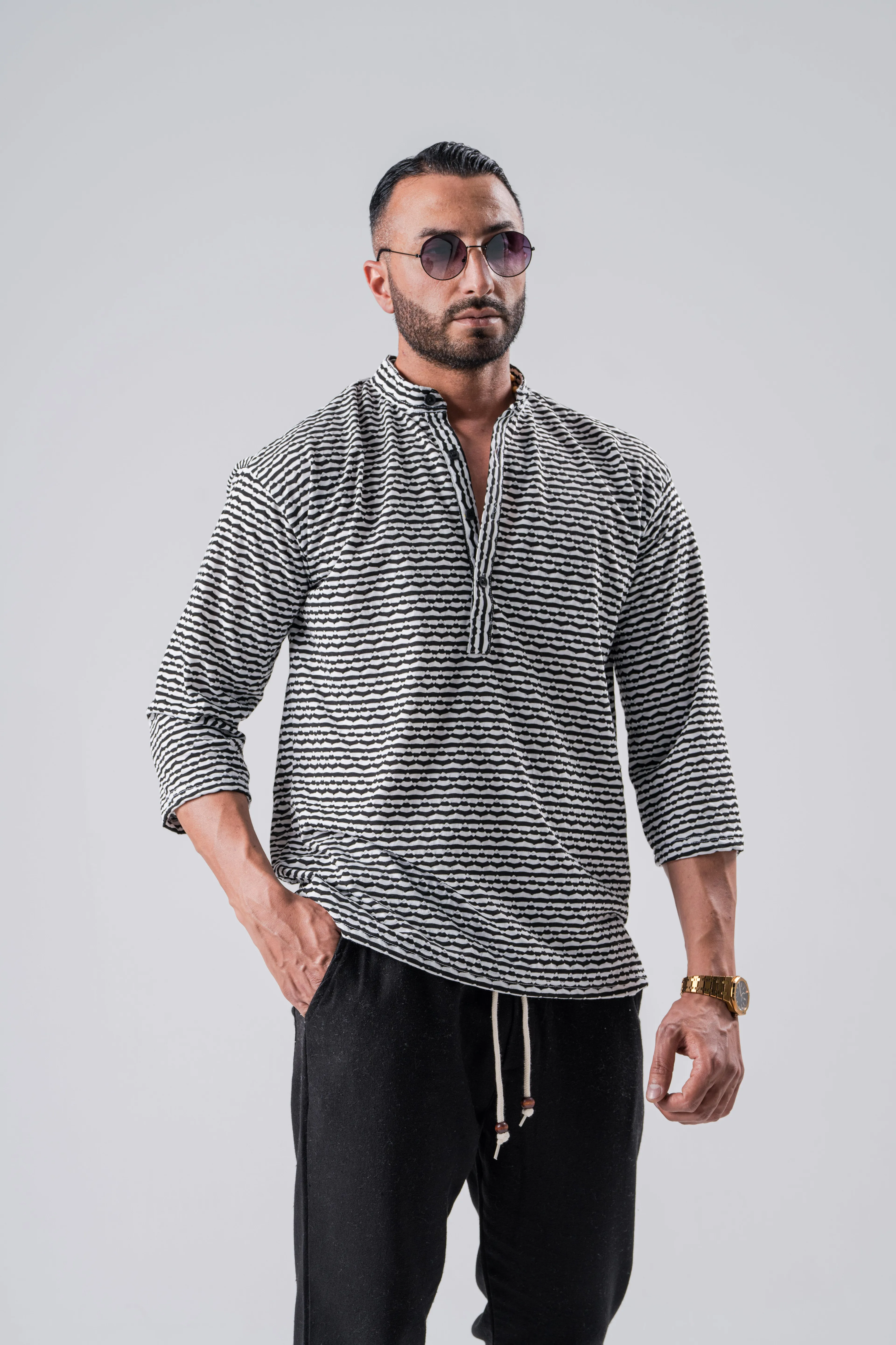 Oversize Yarım Patlı Hakim Yaka Fakir Kol Pamuklu Tshirt