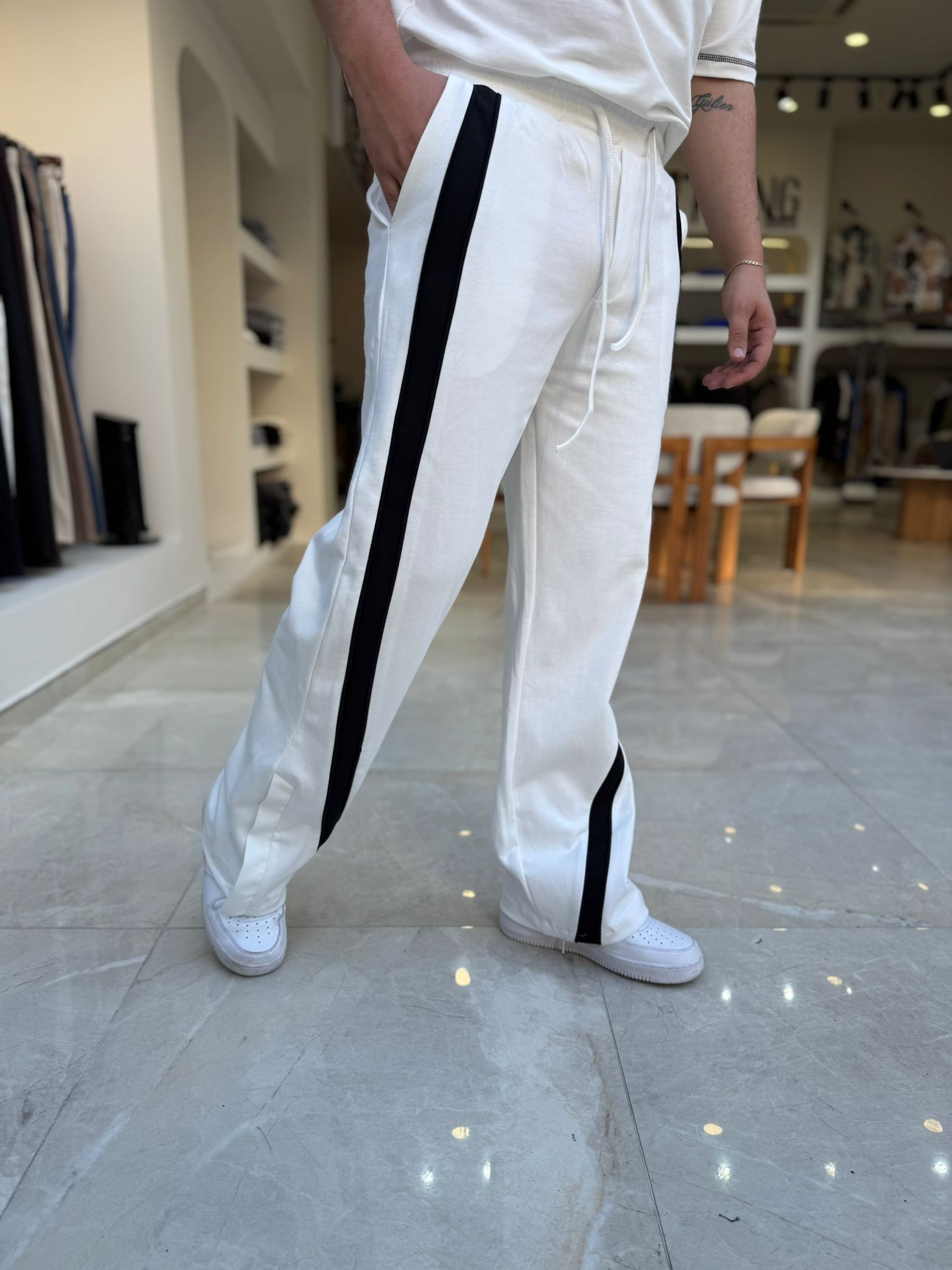 Şerit Detaylı Baggy Pantolon