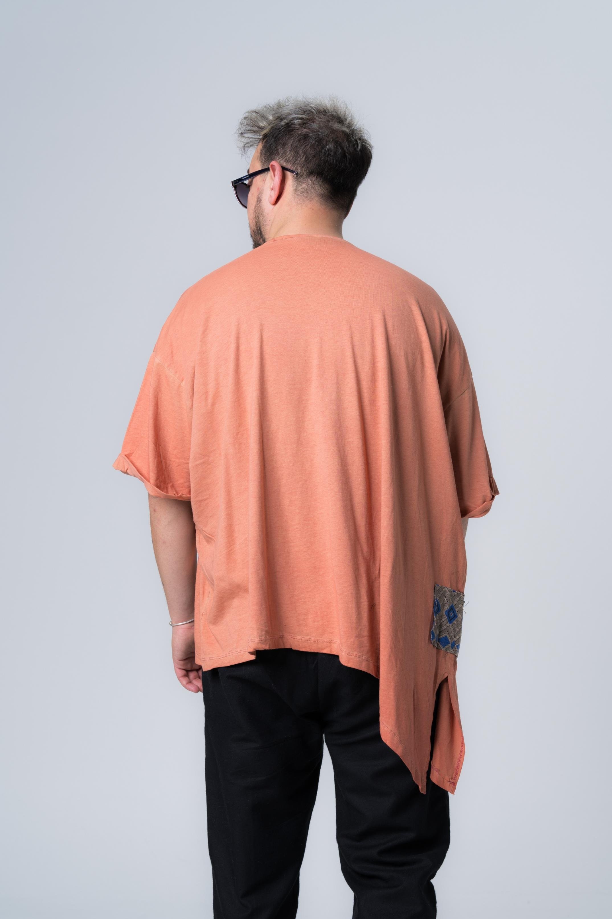 Asit Yıkama Asimetrik Kesim T-Shirt