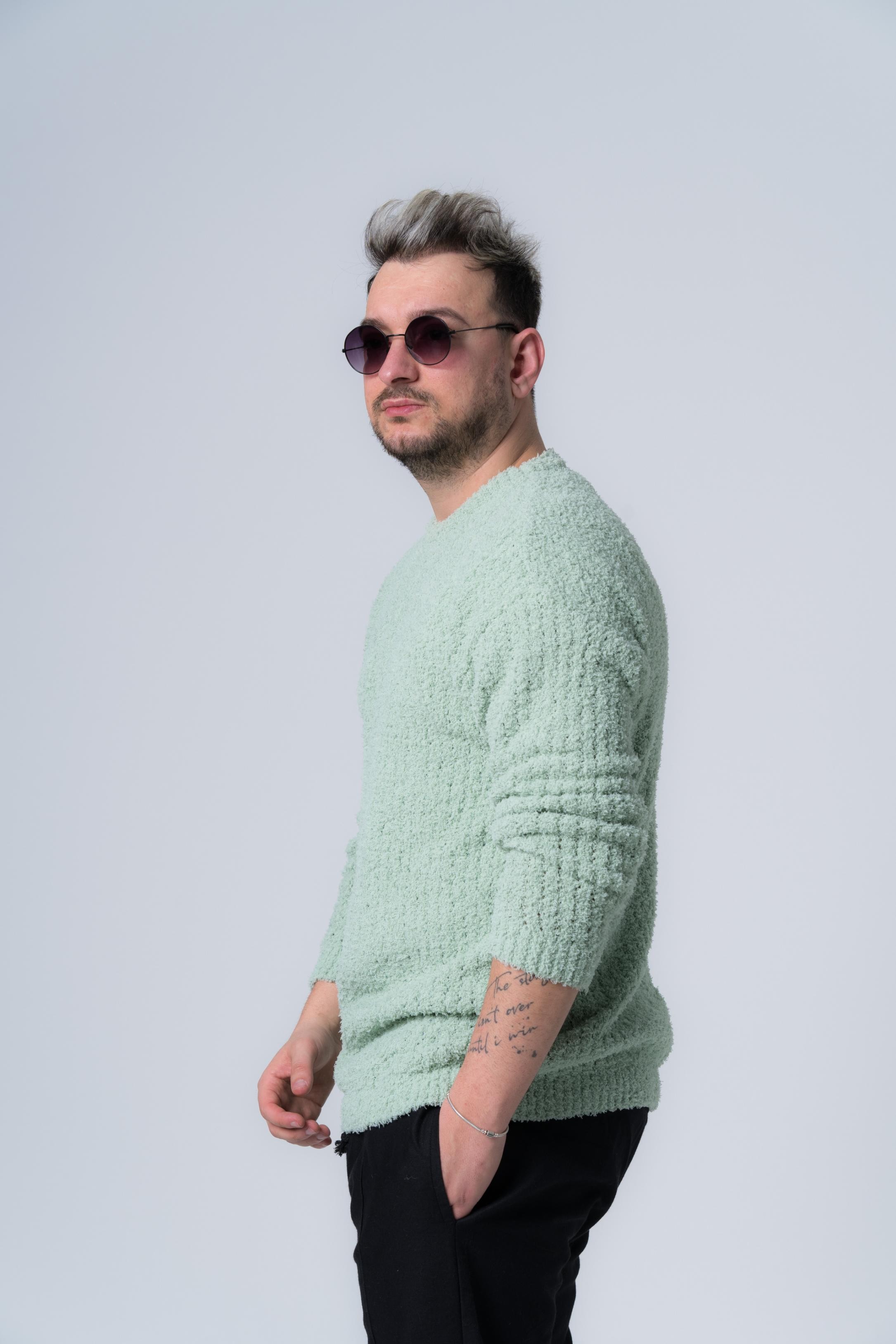 StripeVibe Triko Sweat