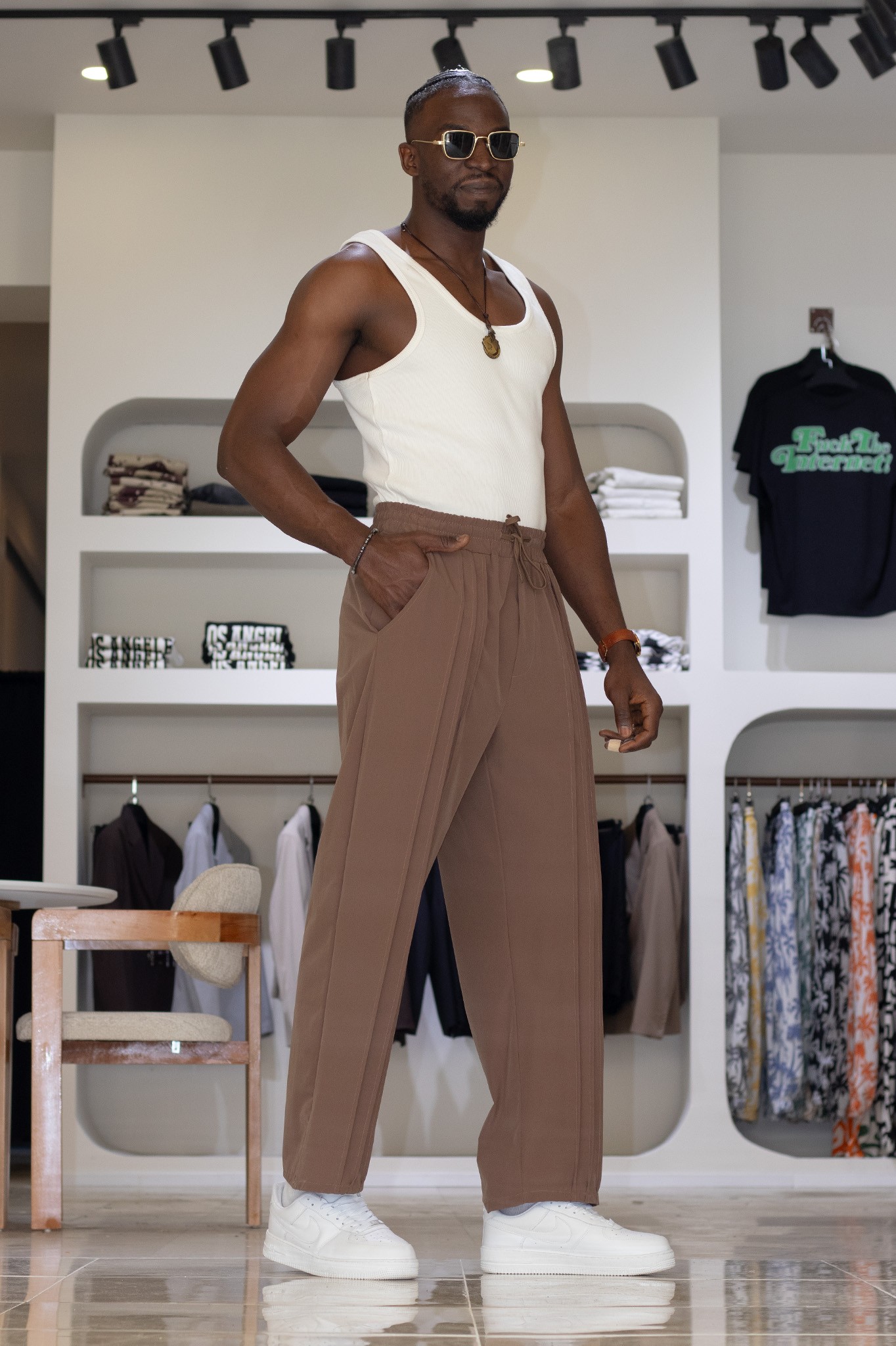 Şerit Detaylı Paraşüt Jogger