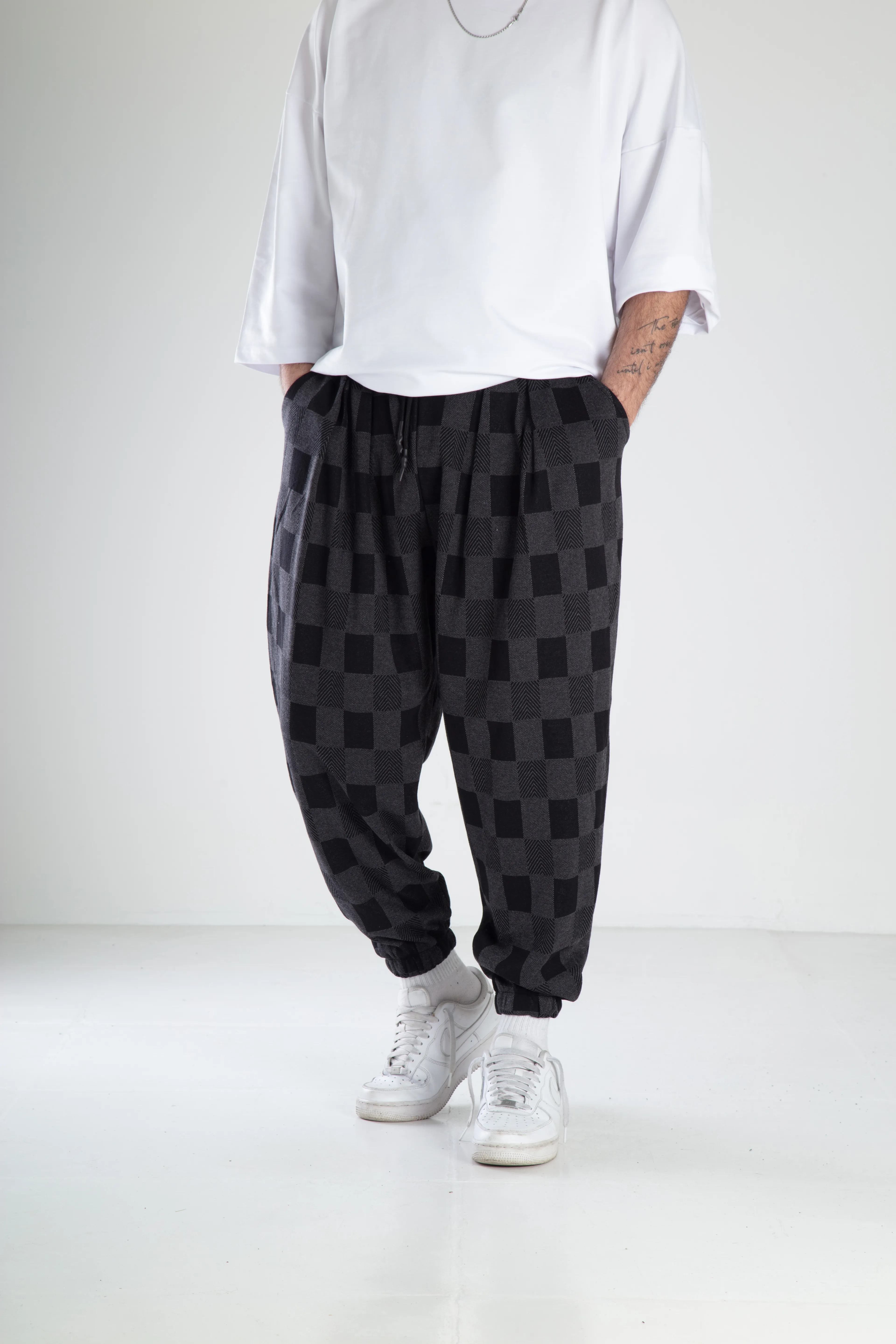 Kare Desen Spor Şalvar - siyah