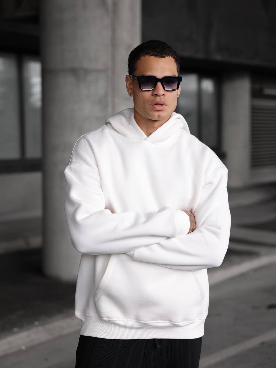 Kapüşonlu Cep Detaylı Hoodie