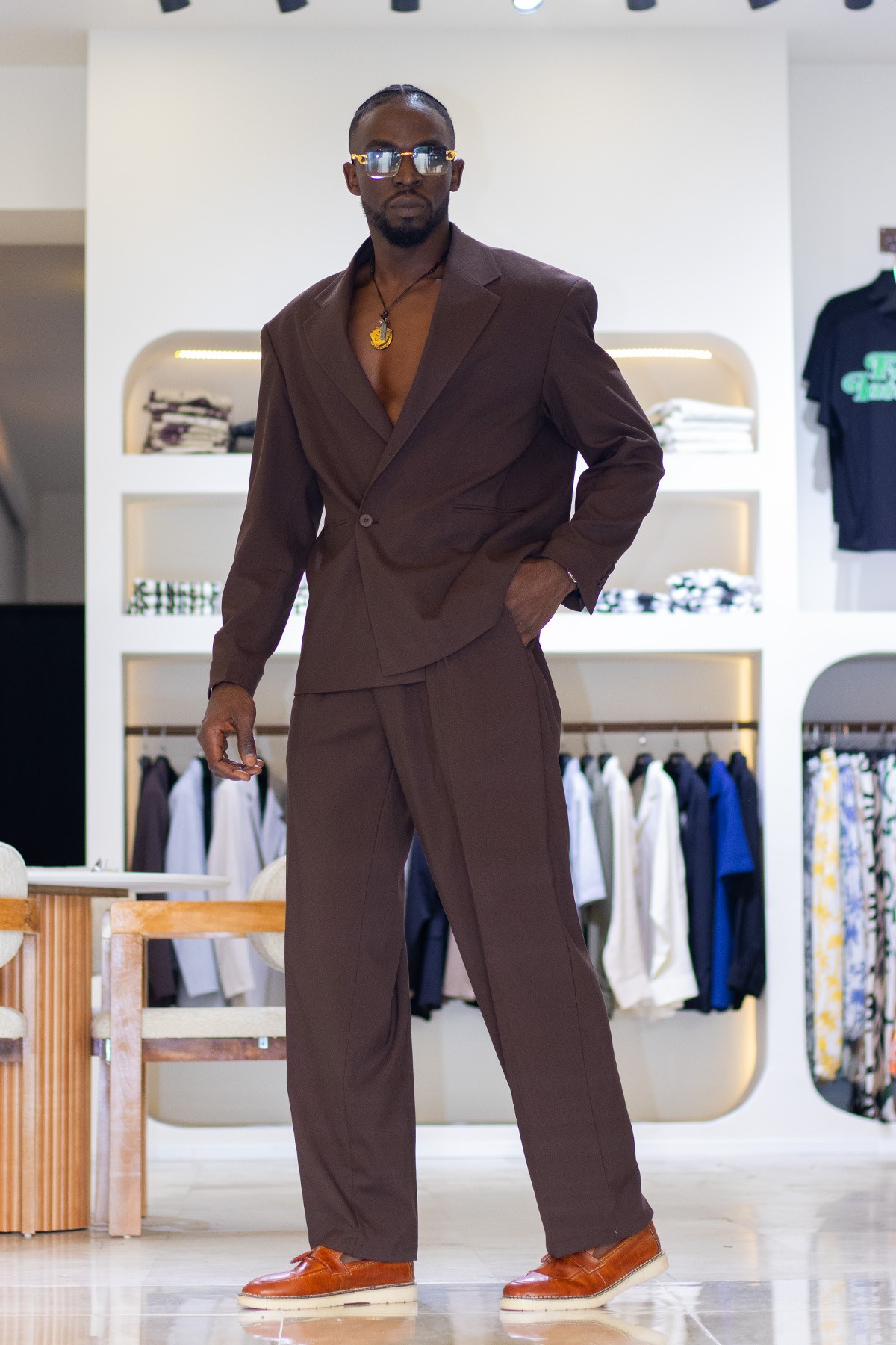 Oversize Çapraz Düğme Detaylı