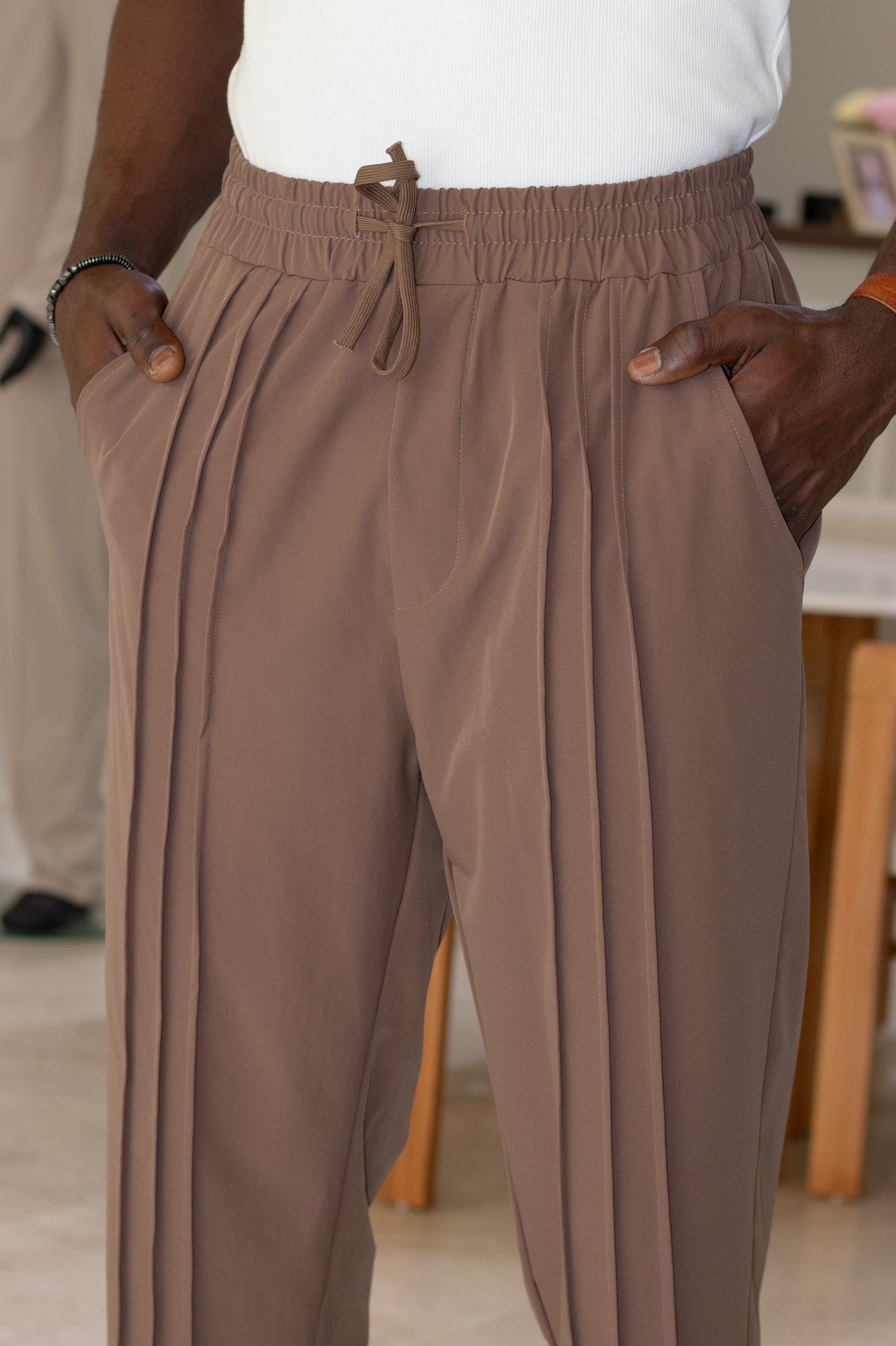 Şerit Detaylı Paraşüt Jogger