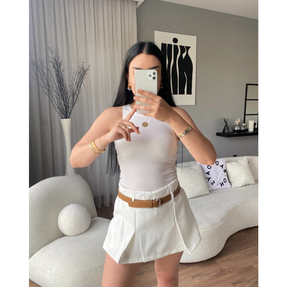 Beyaz Halter Yaka Atlet