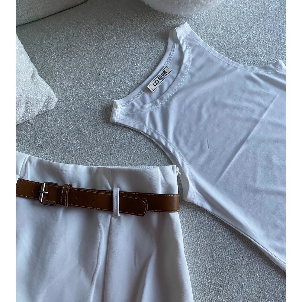 Beyaz Halter Yaka Atlet