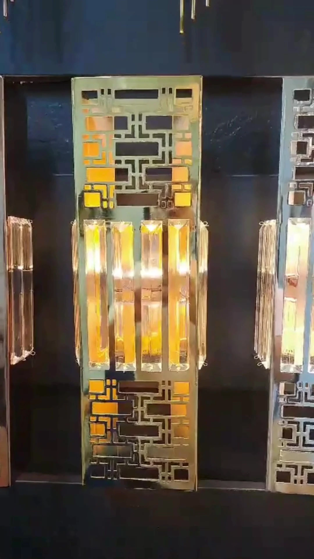 Anadolu Aplik Siyah, Pilli Aplik, Anahtarlı, Pilli Elektrikli Ledli Duvar Aplik,lazer kesim