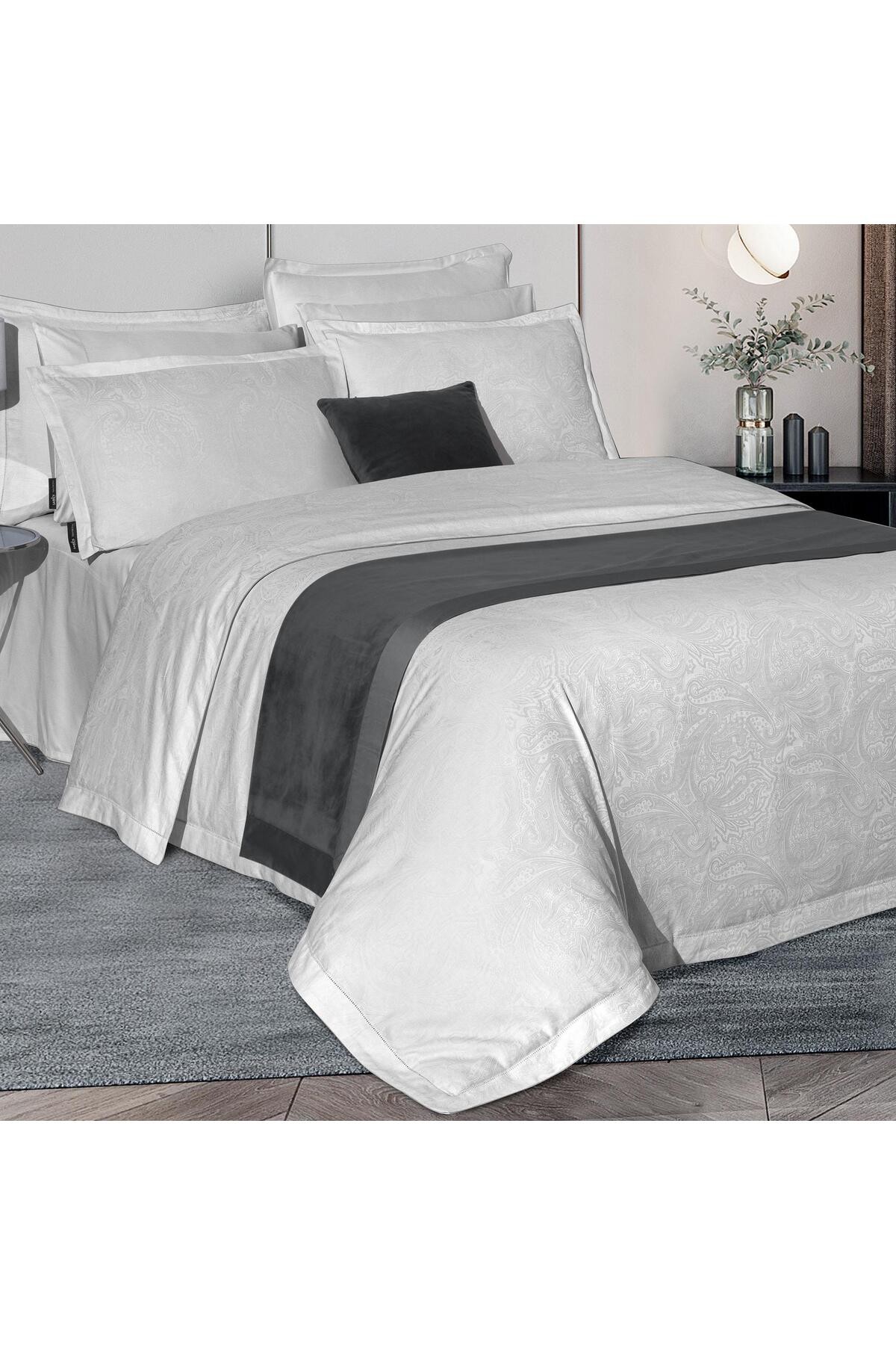 Borendo King Size (Battal Boy) %100 Pamuk Saten "300 TC" Nevresim Takımı Gri
