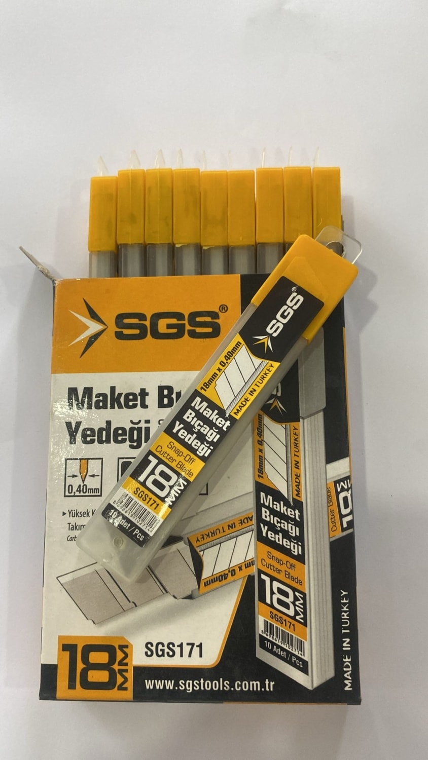 Maket Bıçağı Yedeği 18 MM X 0,40 MM / Paket Içi 10 KUTU (100 ADET )