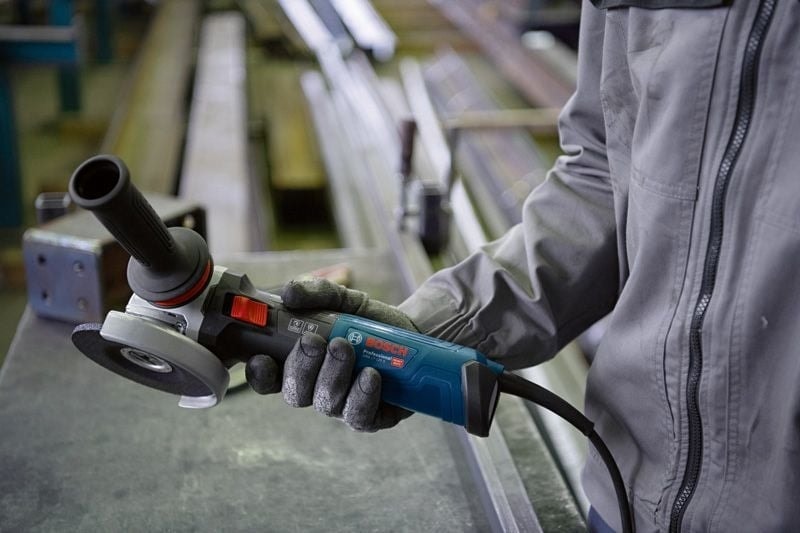 BOSCH Profesyonel Gws 17-125 Açılı Taşlama Makinesi