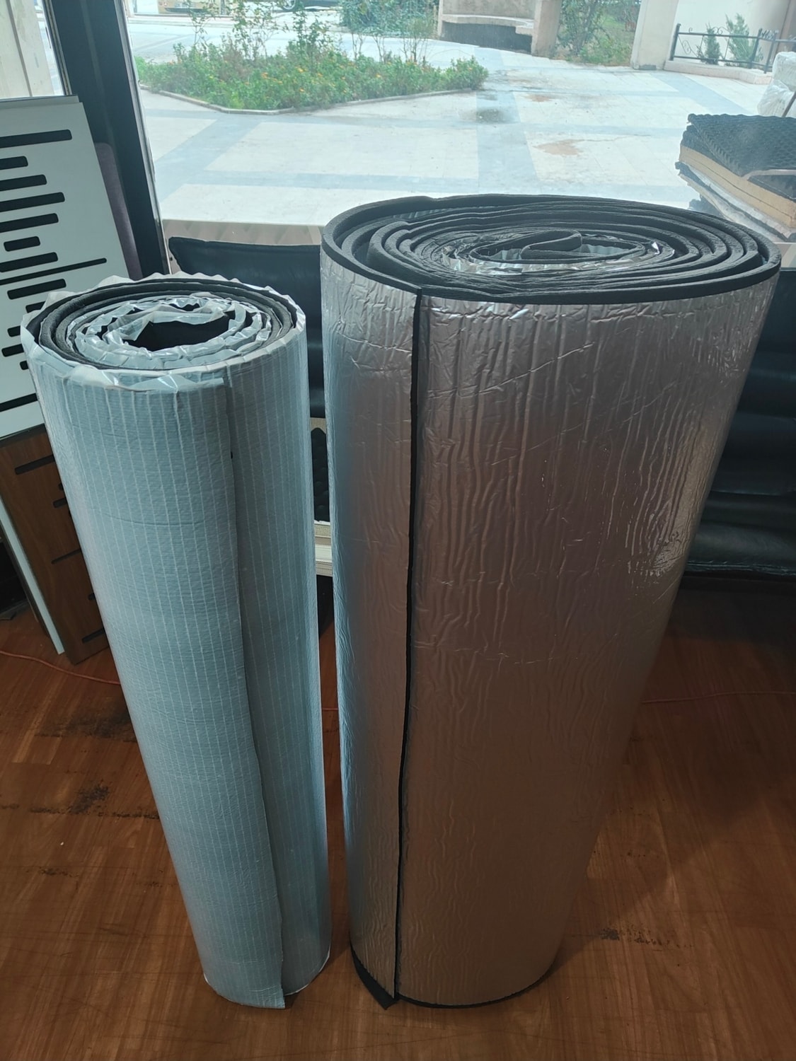 Ses Araç Oto Yalıtım | Araç Yalıtım Malzemesi Yapışkanlı 1m2