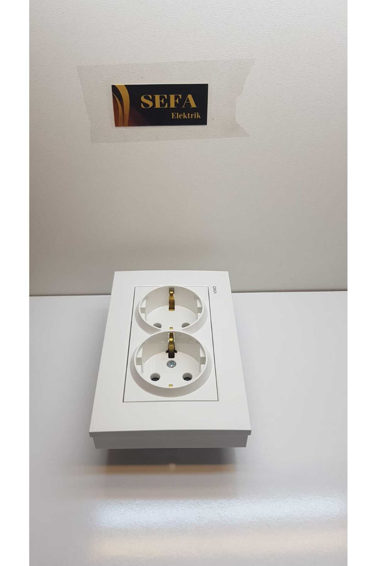 İKİLİ TOPRAKLI PRİZ SIVA ALTI ÇERÇEVELİ BEYAZ  KARRE SERİSİ