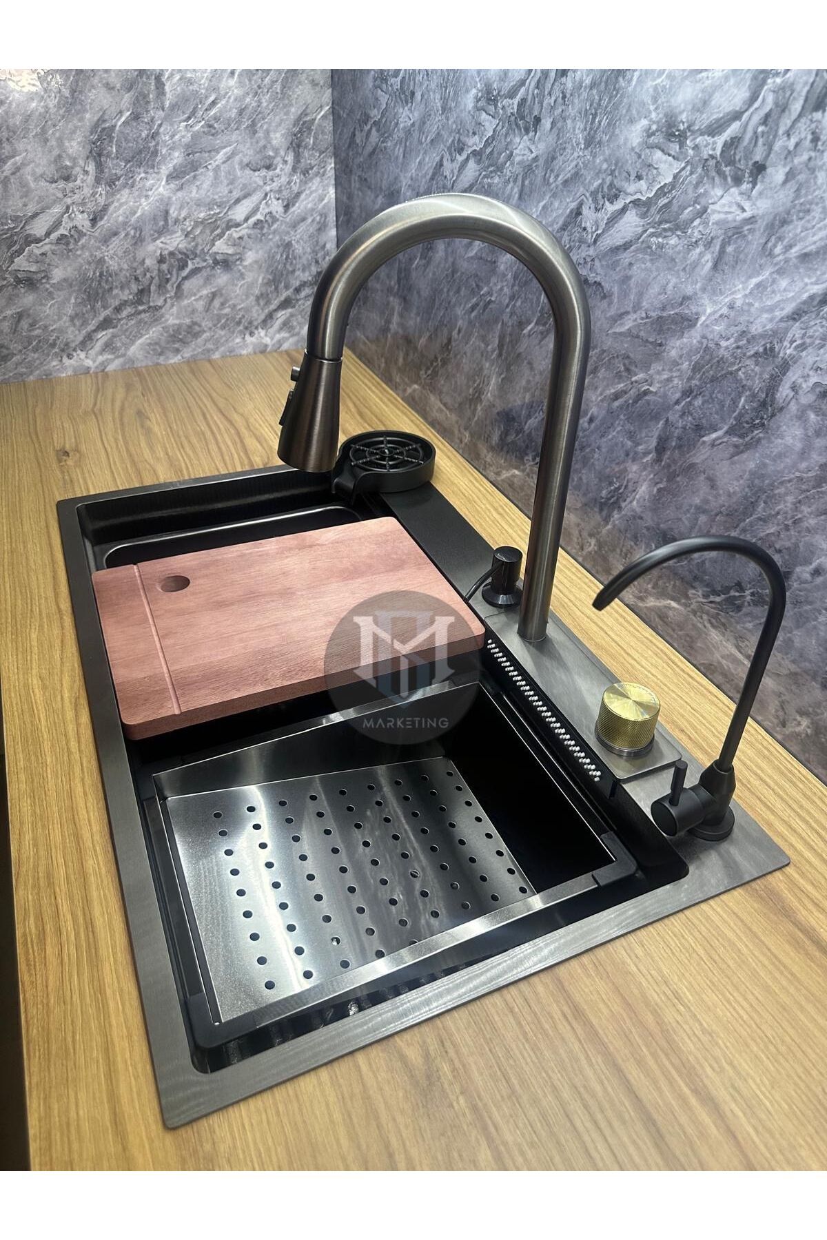 Teknolojik Paslanmaz Bal Peteği taban Akıllı Eviye Seti Batarya Ve Aksesuarlar Dahil