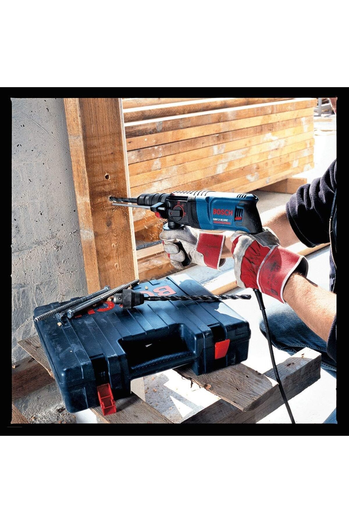 Professional GBH 2-26 DRE Kırıcı Delici (800 W, 2,7 kg, 2,7 J, Betonda Delme Çapı: 26 mm)