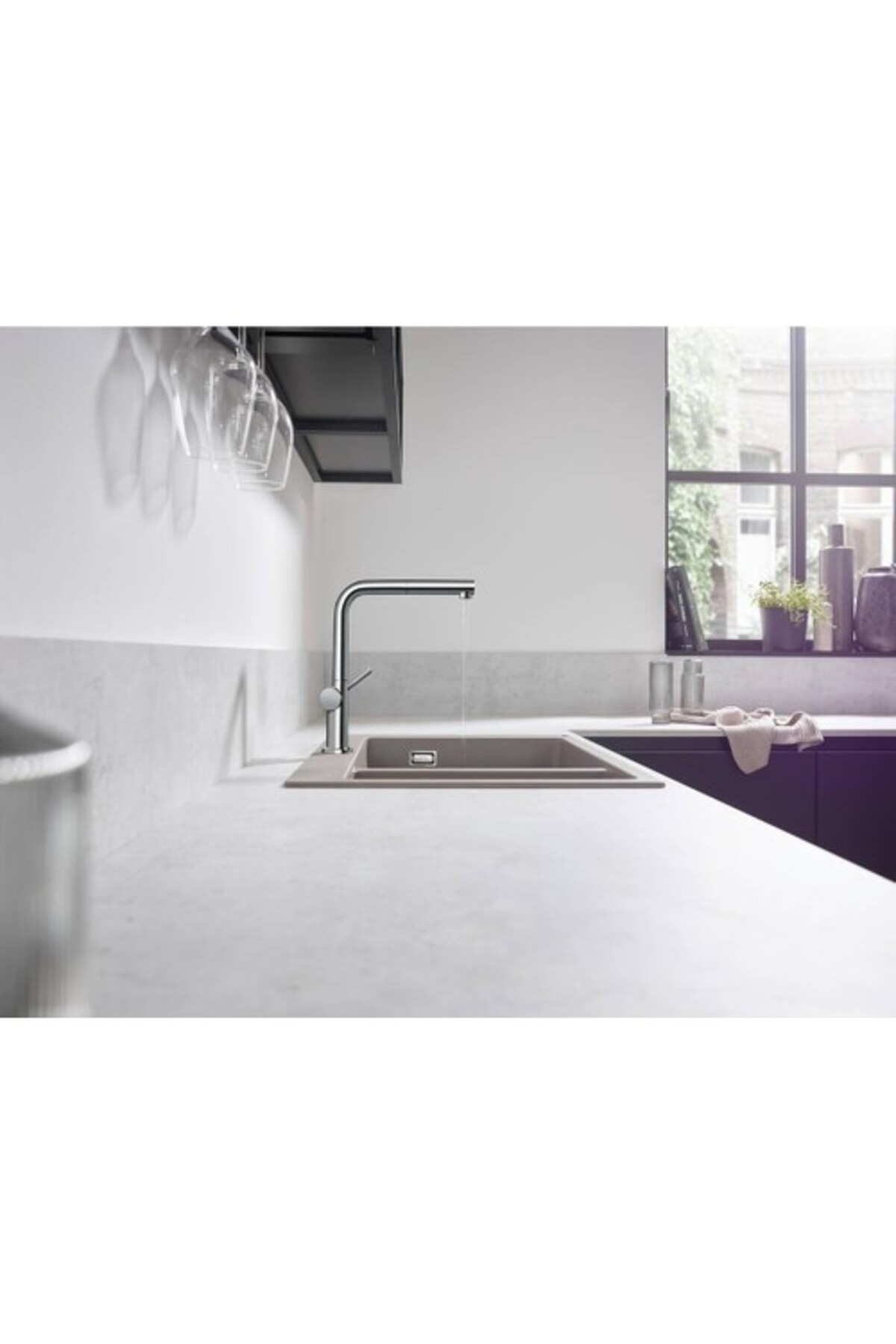 Talis M54 Eviye Bataryası Çekilebilir Gagalı Krom 72809000