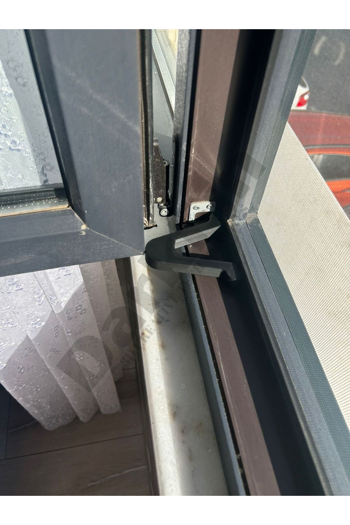 Pencere/Kapı Stoperi Pencere Kapatma Engelleme Pencere Kapanma Engelleyici (siyah)