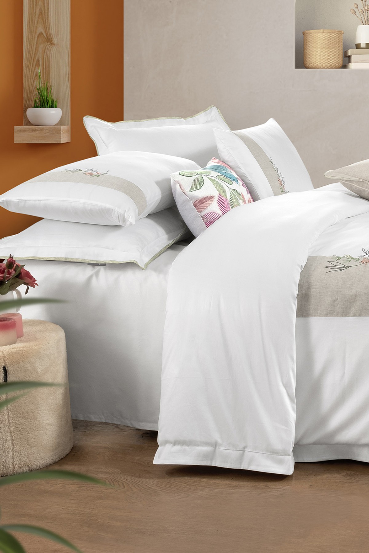 Dorena Beyaz King Size (Battal Boy) %100 Pamuk Saten "300 TC" Nevresim Takımı