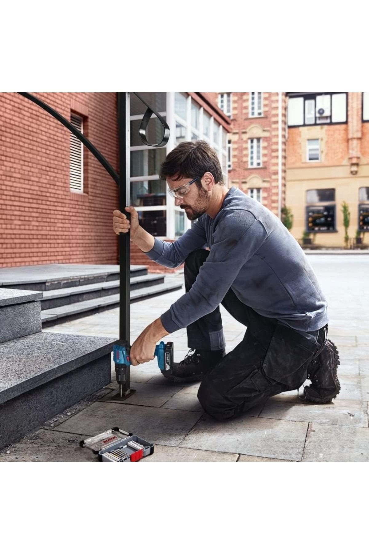 BOSCH Gsr 185 Li Tek Akülü Kömürsüz Matkap Vidalama Profesyonel Darbeli Şarjlı Matkap