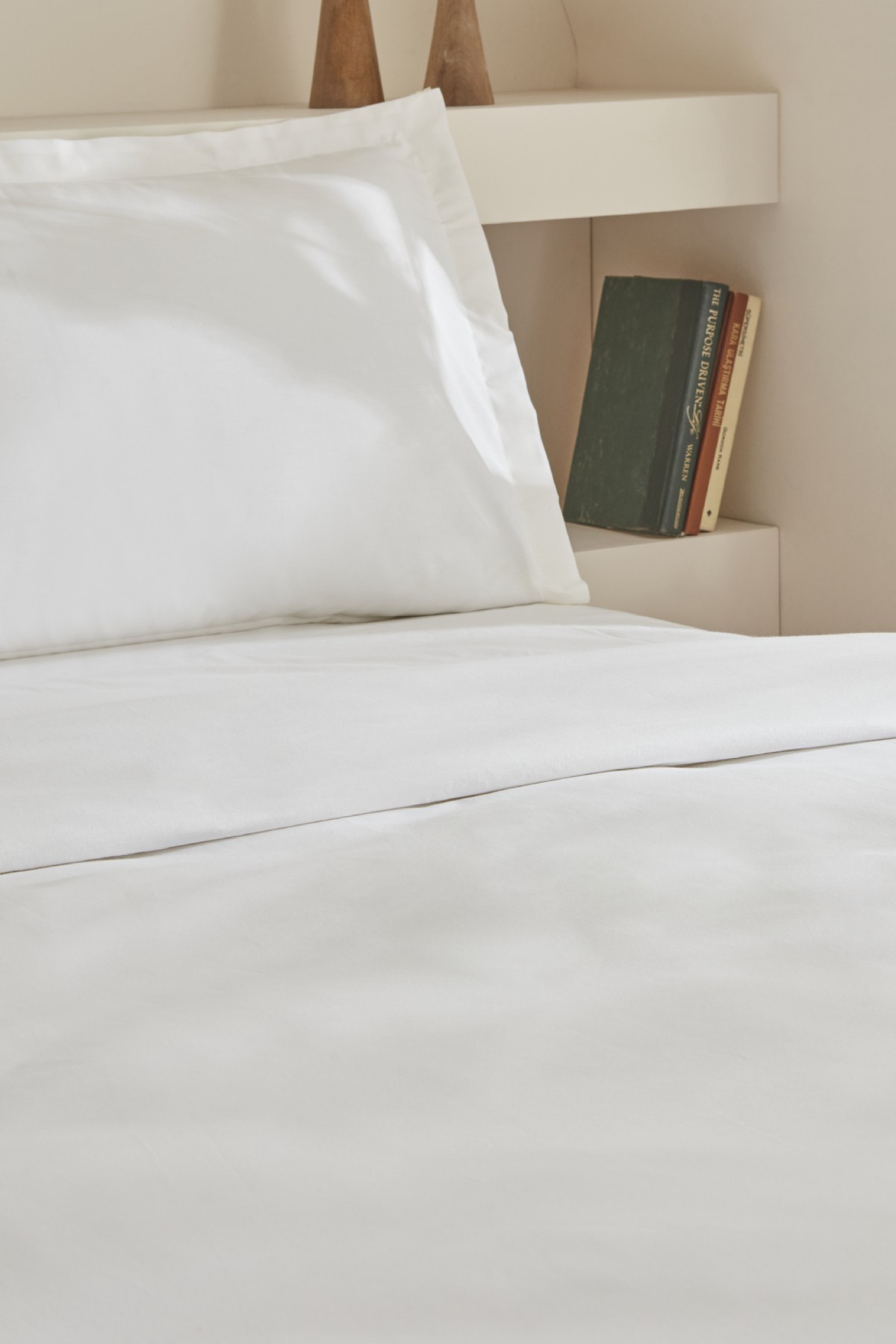 White Collection Lavin Çift Kişilik Nevresim Takımı Beyaz