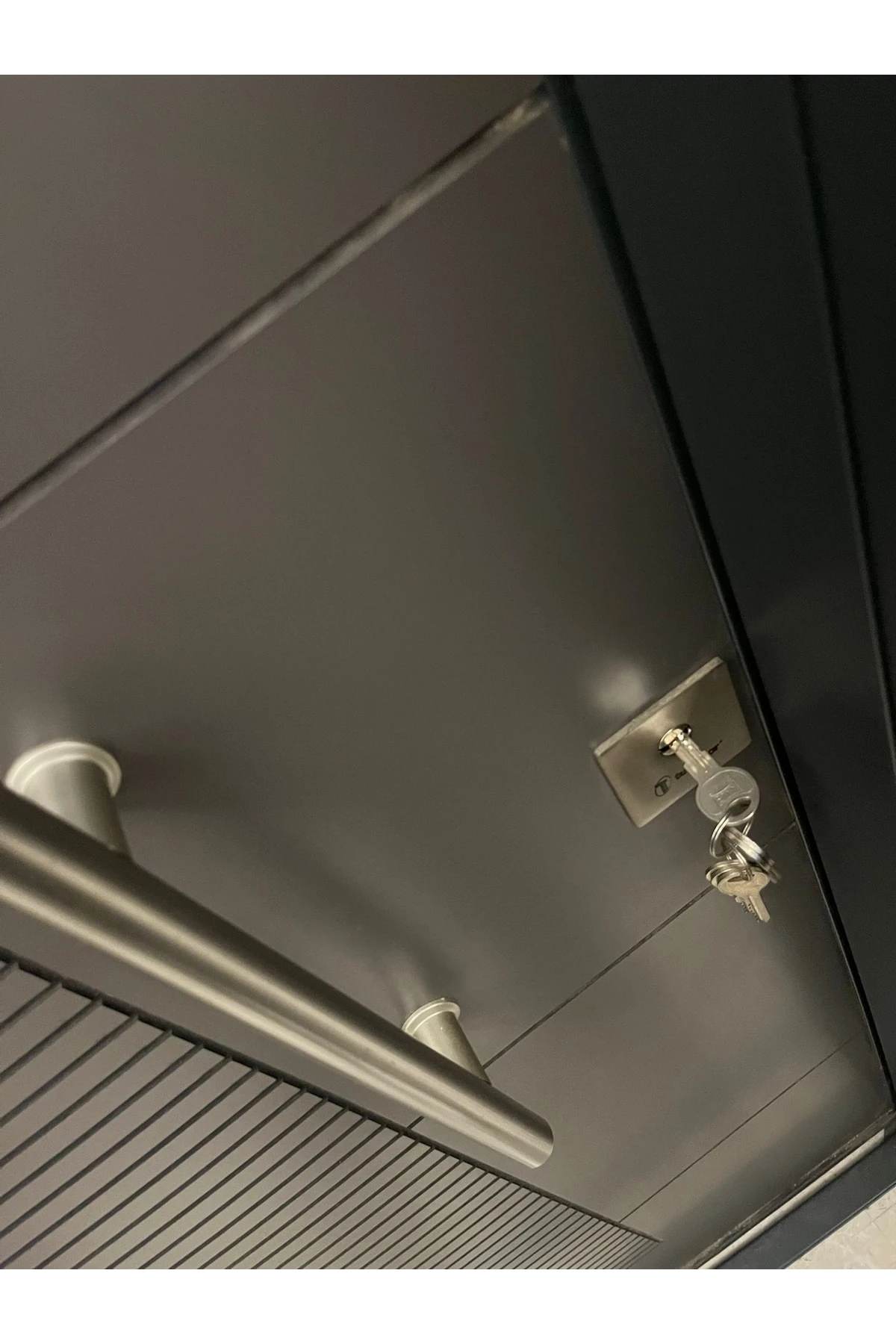 Çelik Kapı, Tırnaklı Çelik Kapı, Daire Kapısı, Çelik Kapı, Ahşap Desenli Kapı Sağ Açılım