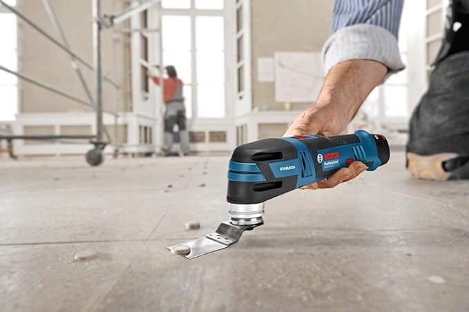 BOSCH Gop 12V-28 Çok Amaçlı Akü ve Şarj Aleti yoktur (Kesme -Zımparalama -Raspalama)