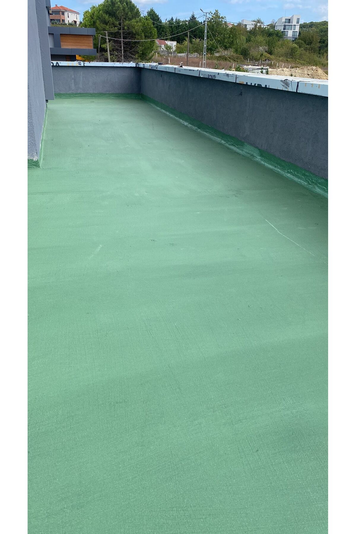 İsolion TK115 Reçine Esaslı Tek Bileşenli Su yalıtım Malzemesi (5-Kilogram)