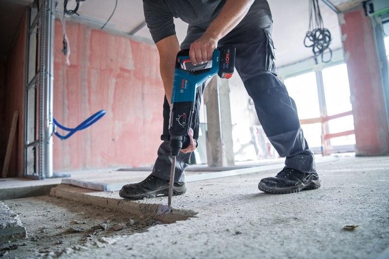 BOSCH Gbh 18V-28 D 1x4 Ah Procore Akülü Sds-Plus Kırıcı Delici