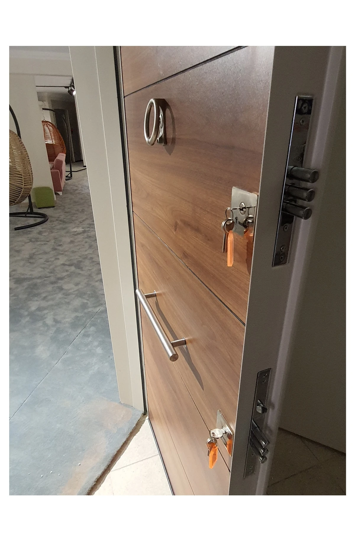 Celik Kapı Tırnaklı Sistem Beyaz Statik Kasalı Düz Model Daire Kapısı, Çelik Kapı Sol Açılım