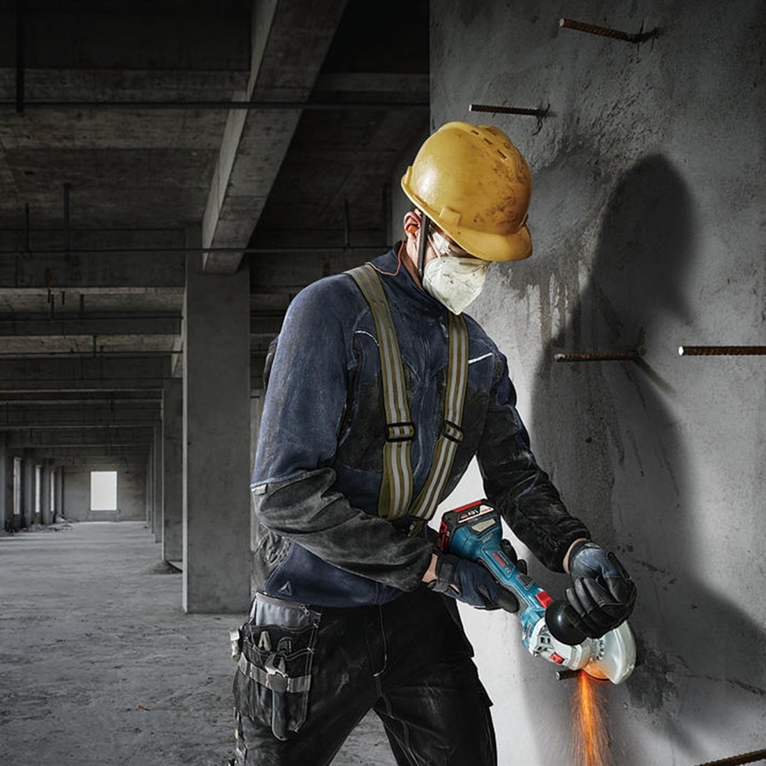 BOSCH Professional Gws 180-Lı 1X5Ah Tek Akülü Taşlama Makinesi