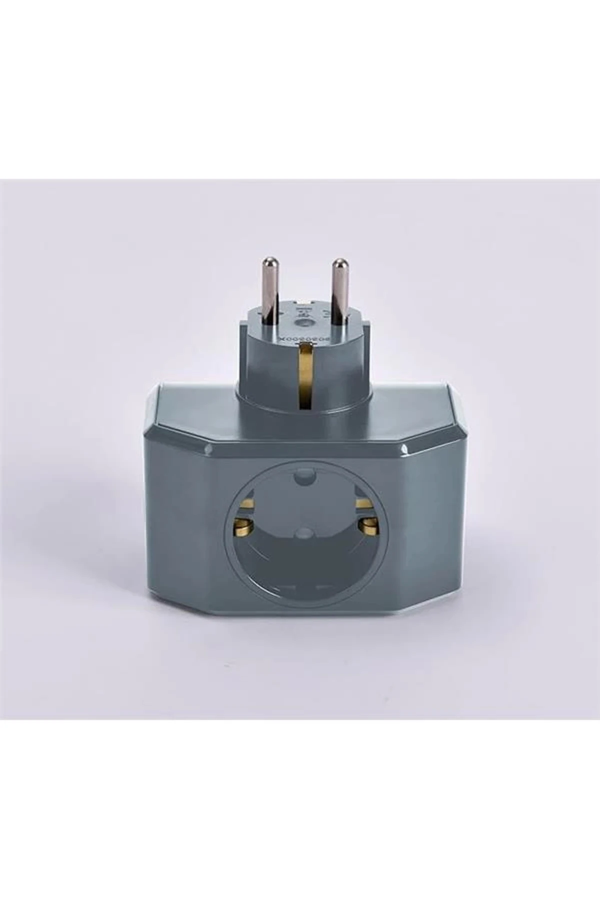 Yonca Plus Gri Üçlü Topraklı Priz Çarpma Karşıtı