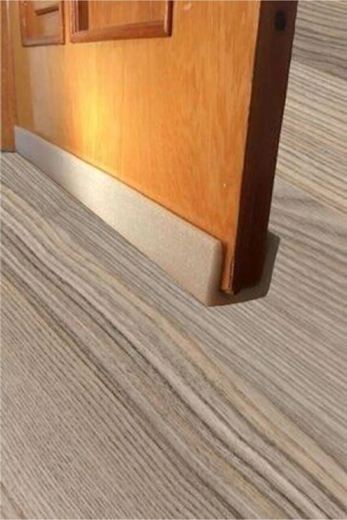 1 Adet Beyaz Geçmeli Kapı Altı Soğuk Rüzgar Kesici Isı Yalıtımı Sağlayan Sızdırmaz Sünger