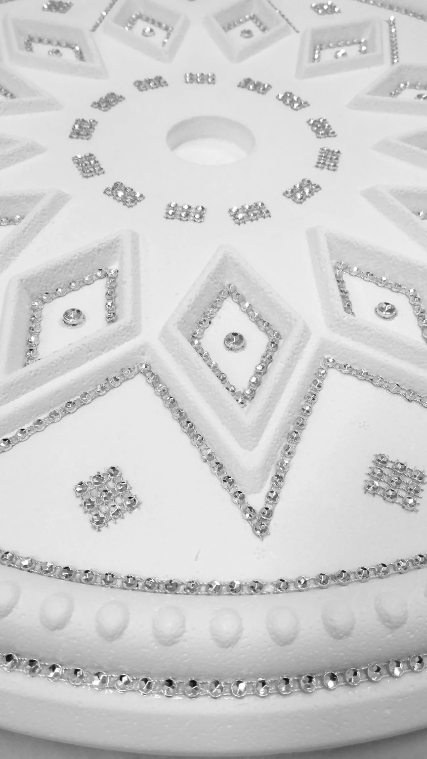 Baklava Desenli Stropiyer Taşlı Tavan Lamba Göbeği - 48 cm - Gümüş Grisi