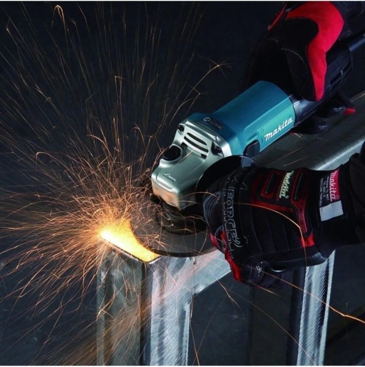 MAKİTA Ga4530r 720 Watt 115 mm Avuç Taşlama