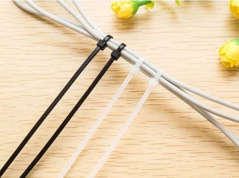 Infotools Kablo Bağı Cırt Kelepçe Siyah 2,5 x 150 mm 100'LÜ