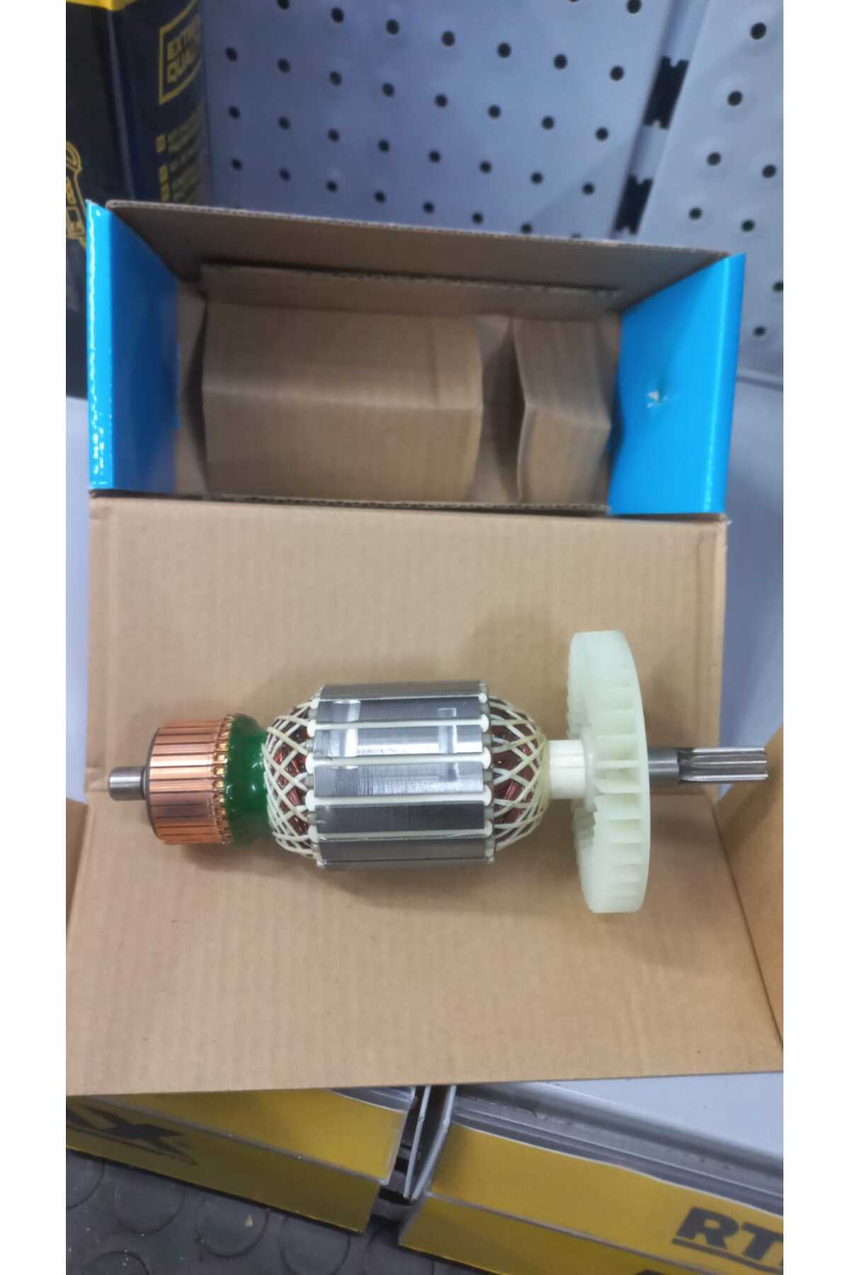 TW1000 KOLLEKTÖR ( ENDUVİ - ROTOR )