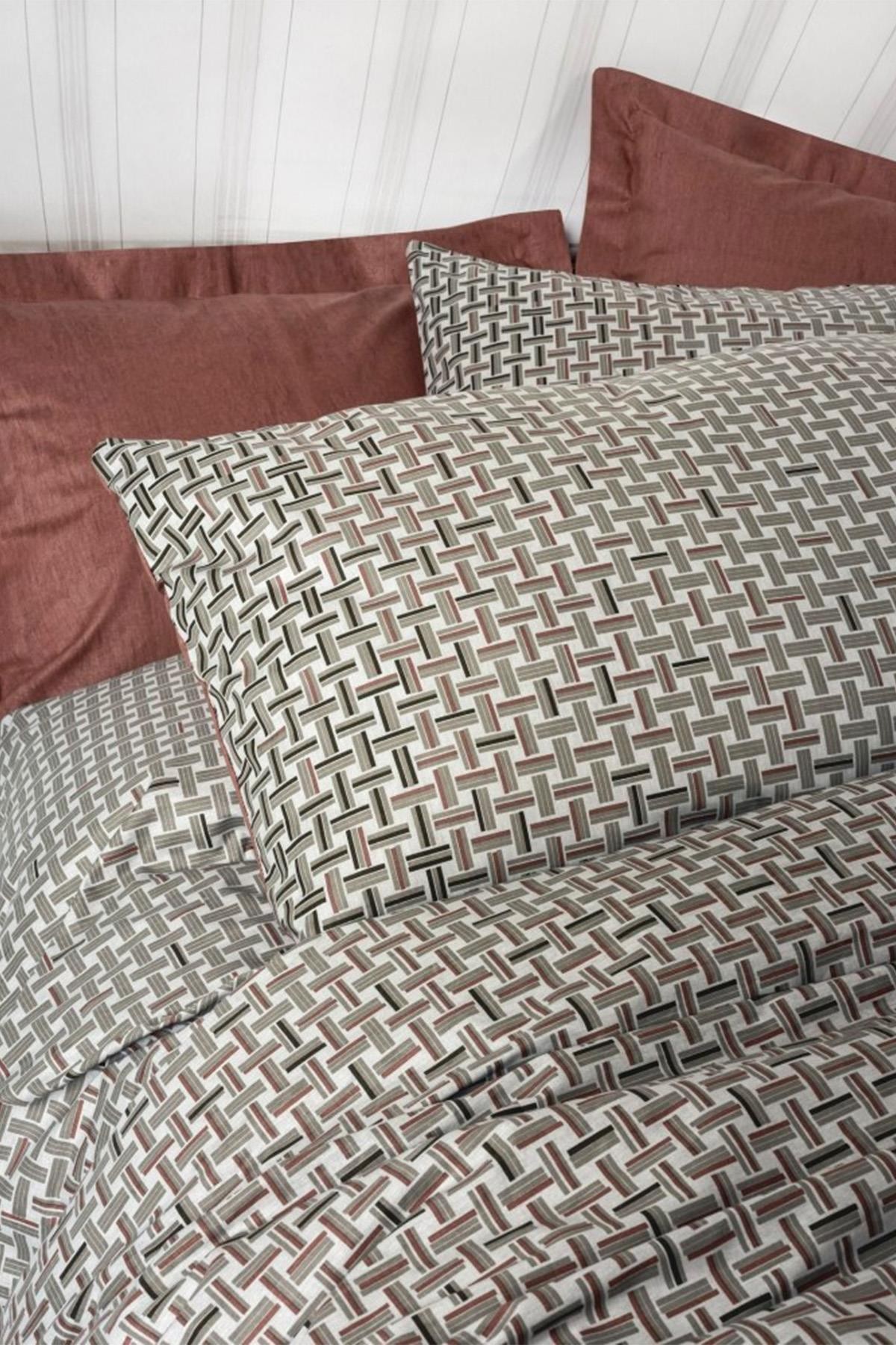 Petite Tek Kişilik Lastikli Çarşaflı Nevresim Takımı Mote Kiremit, %100 Pamuk Ranforce 30/1 57 TEL K