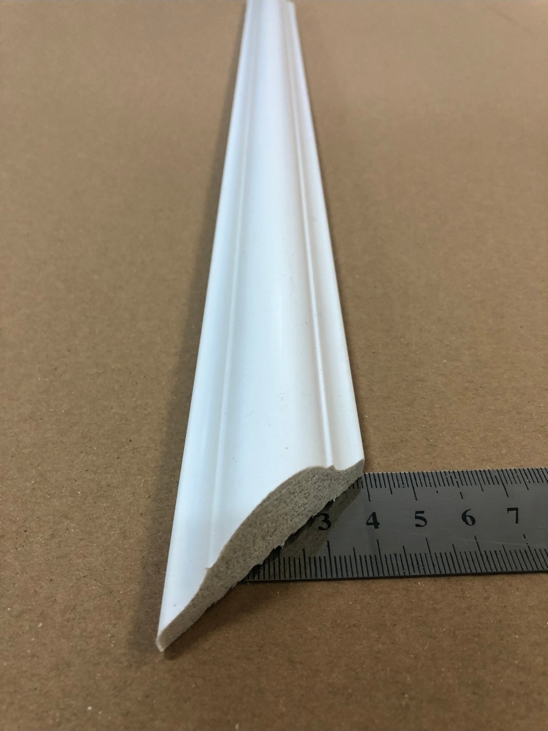 Dekoratif Boyanabilir 4 cm Duvar Çıtası 1 Adet 120 cm*120 cm Hazır Kesimli Çerçeve