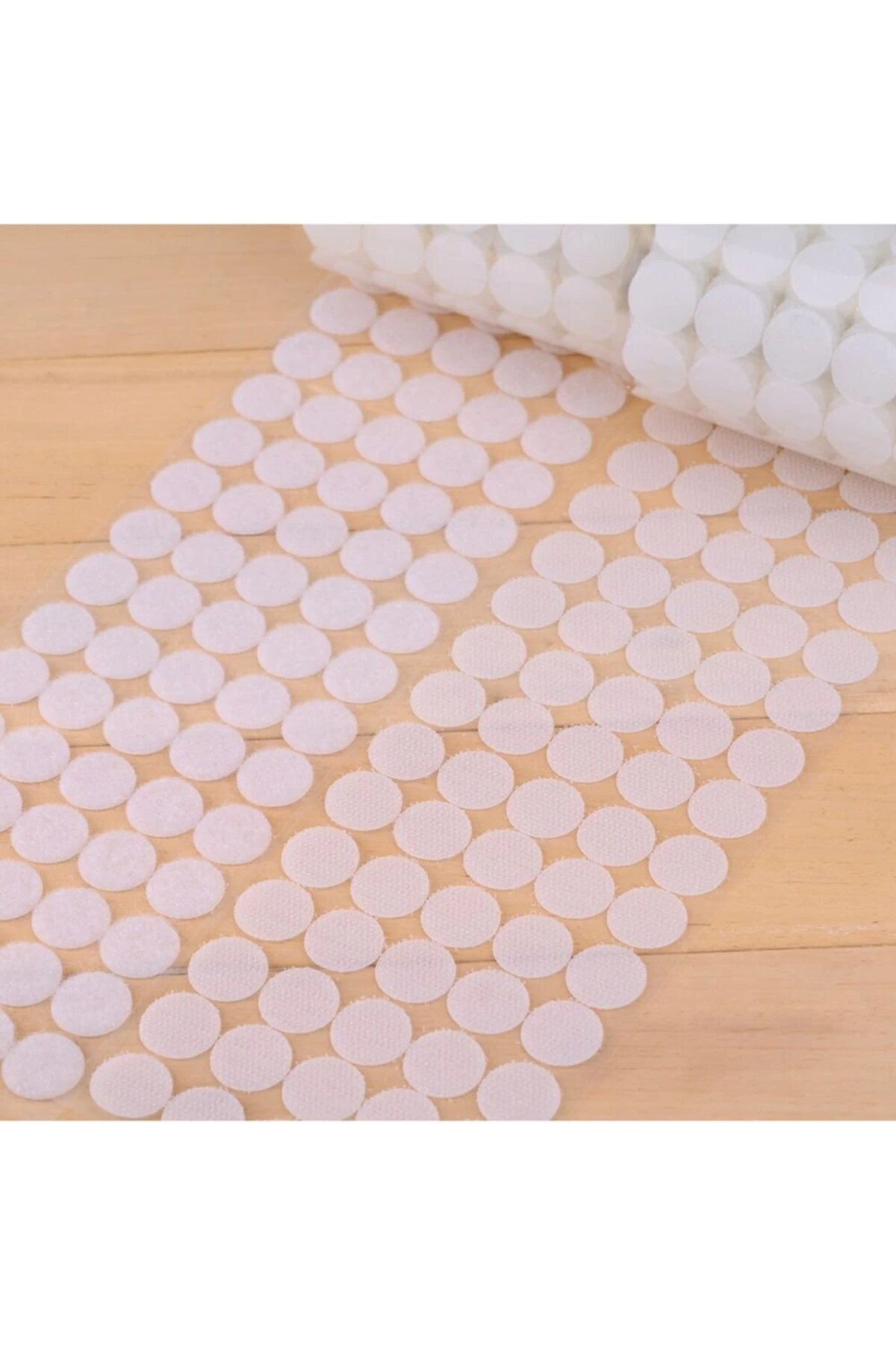 100 Adet Arkası Yapışkanlı Yuvarlak Cırt Cırtlı Bant, Kaliteli Bant, Çap 1cm, (beyaz)