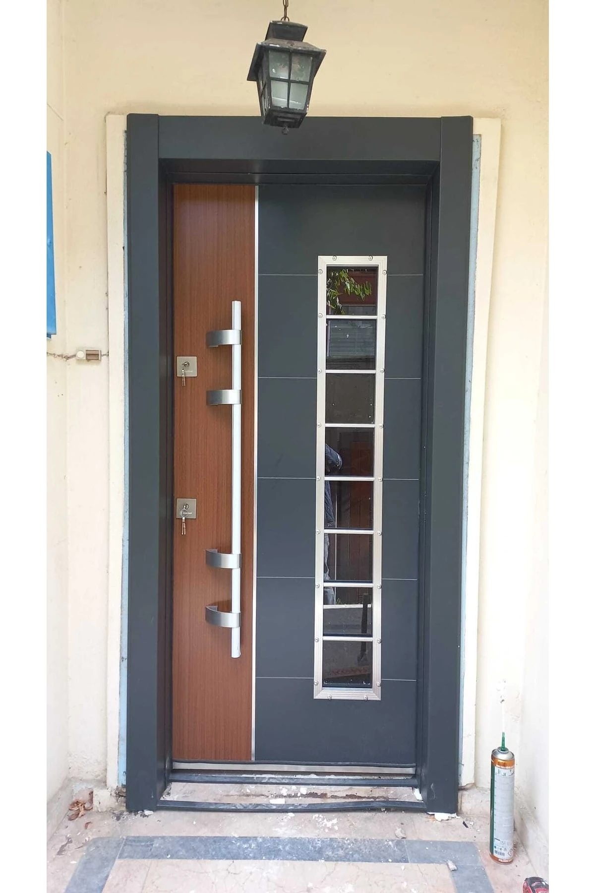 Kompozit Çelik Kapı Dış Mekan Yağmura Dayanıklı Çelik Kapılar Tırnaklı Sistem Sol Açılım