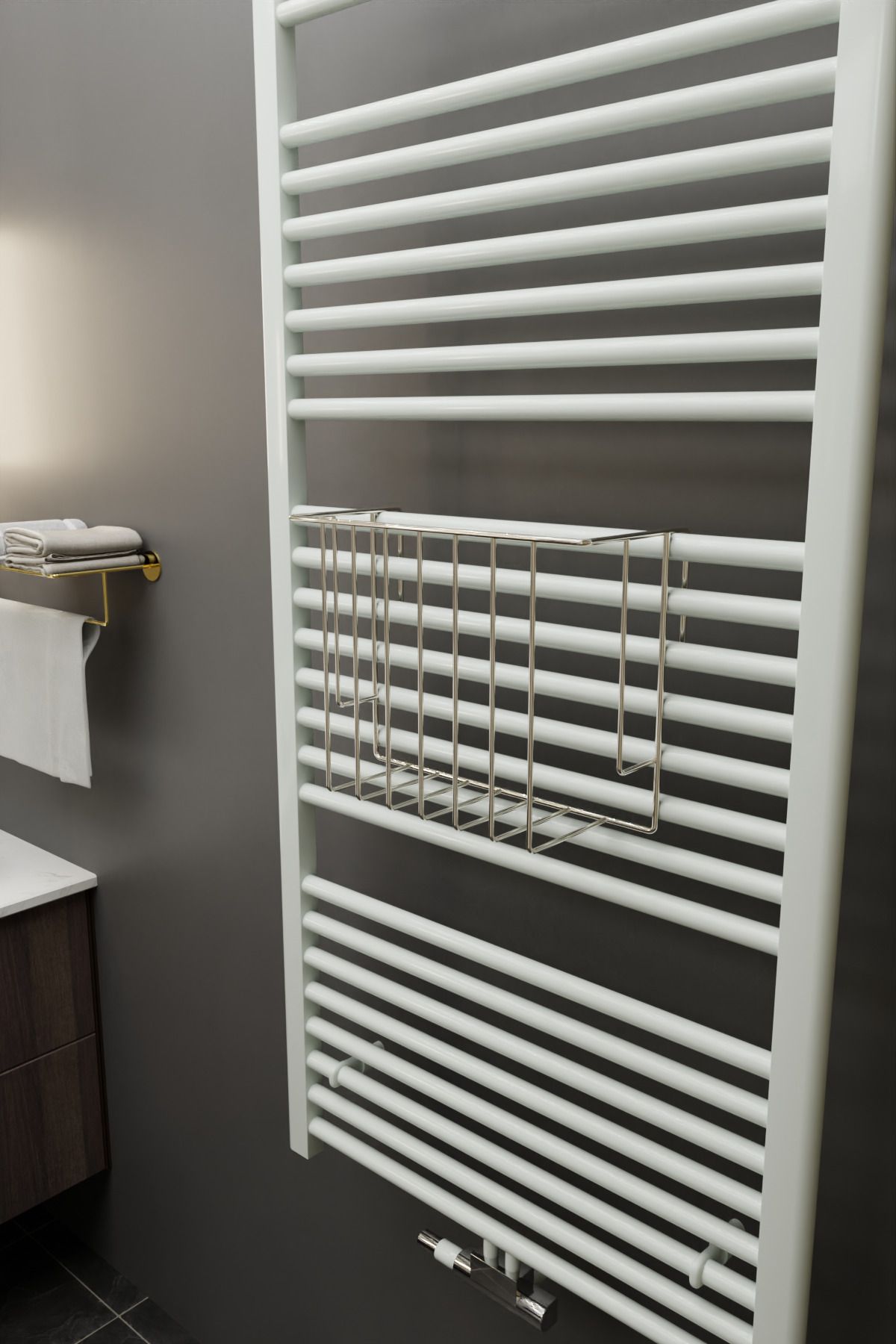 Gümüş Havlupan Düzenleyici Asılabilir Organizer Banyo Havluluk Tuvalet Kağıdı 30x28x10cm