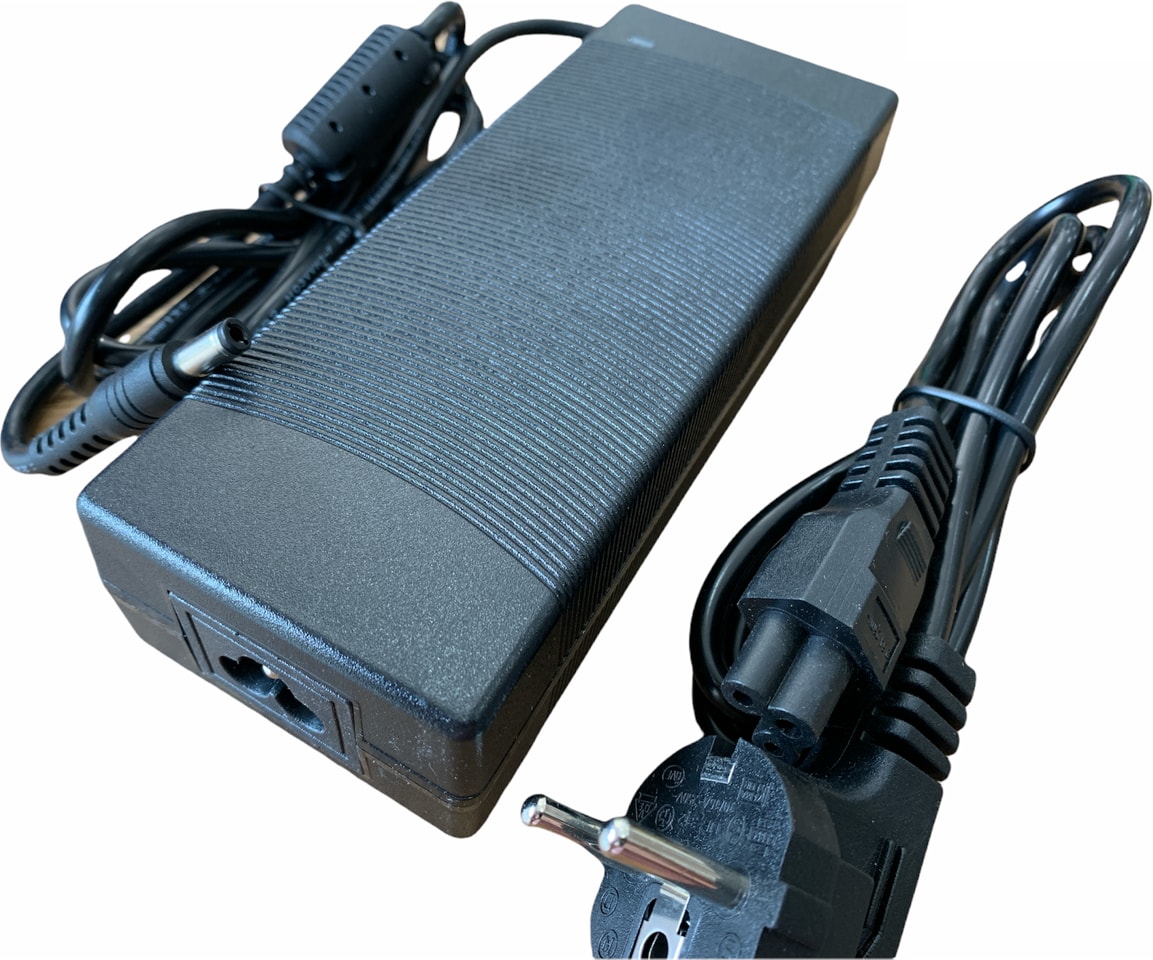 Logitech G25 G27 G29 G920 Uyumlu 24 Volt 5 Amper Adaptör Şarj Cihazı 24V 5AH