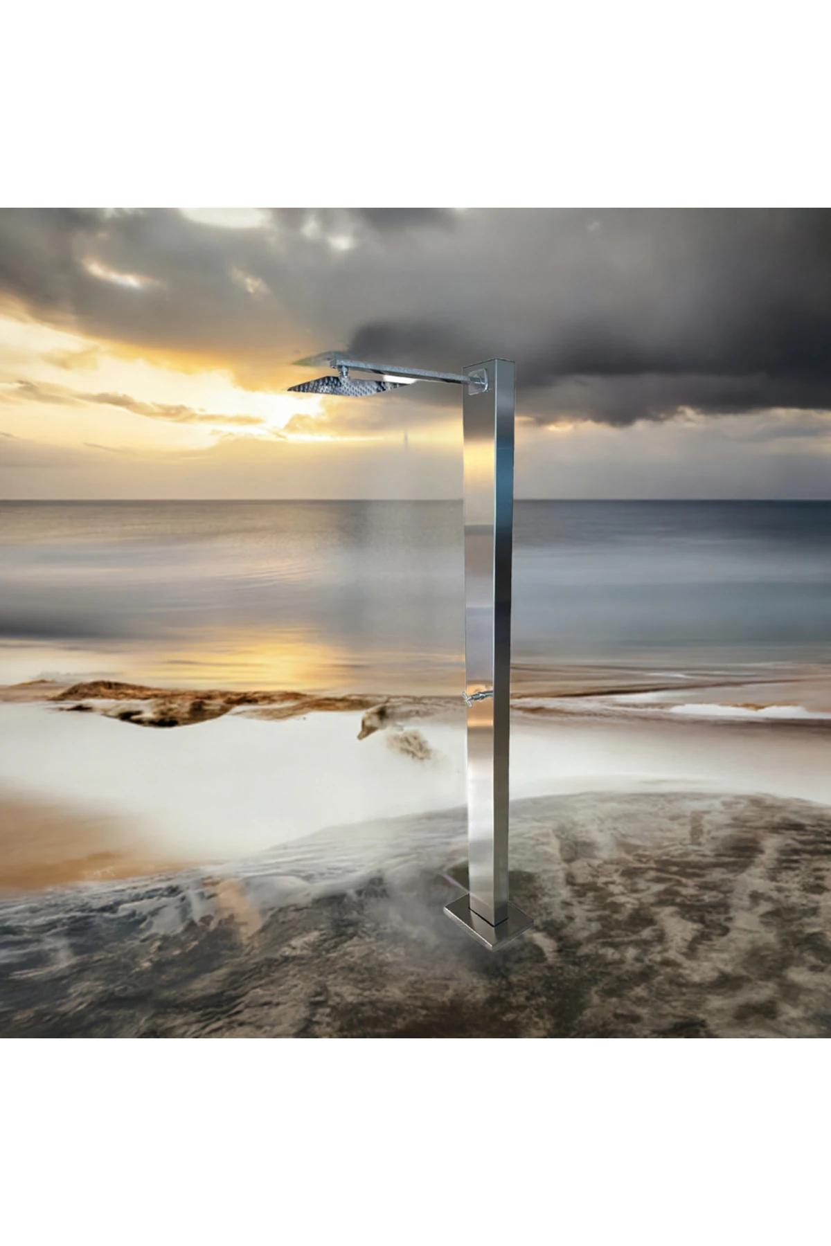 Kare Tepeli Havuz Duşu