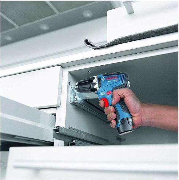 BOSCH Gsb 180-Lİ 18V 2AH Darbeli Akülü Vidalama Şarjlı Matkap + 32 Parça Vidalama Ucu Seti